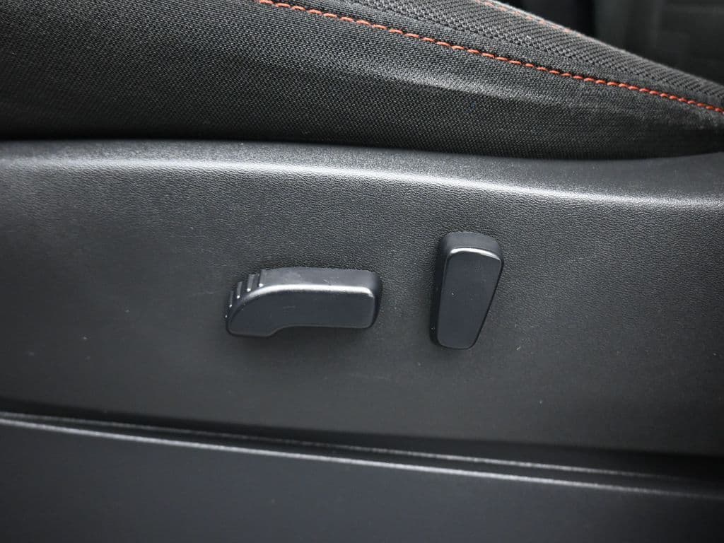 2022 Nissan Frontier PRO-4X, photo 12 of 60