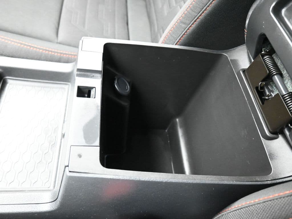 2022 Nissan Frontier PRO-4X, photo 25 of 60