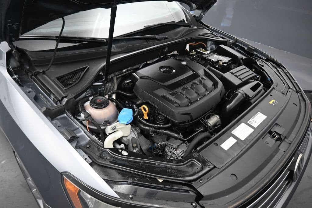 2018 Volkswagen Passat 2.0T R-Line, photo 44 of 56