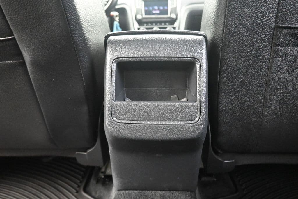 2018 Volkswagen Passat 2.0T R-Line, photo 33 of 56