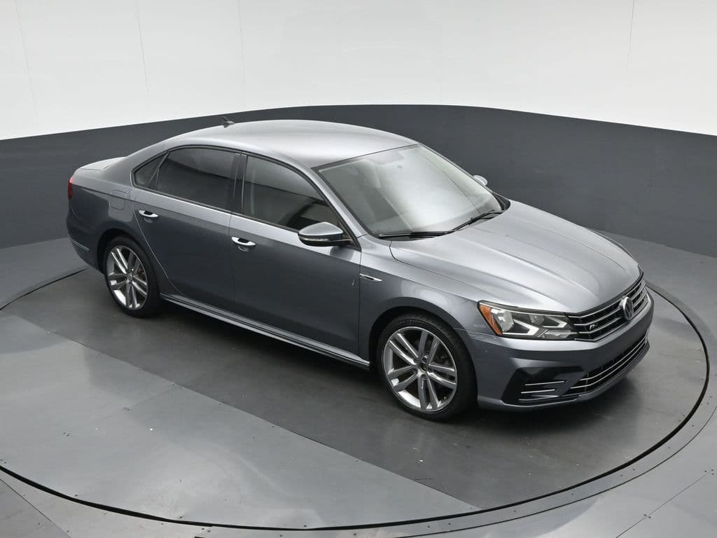 2018 Volkswagen Passat 2.0T R-Line, photo 53 of 56