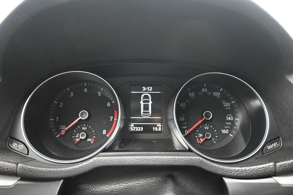 2018 Volkswagen Passat 2.0T R-Line, photo 16 of 56