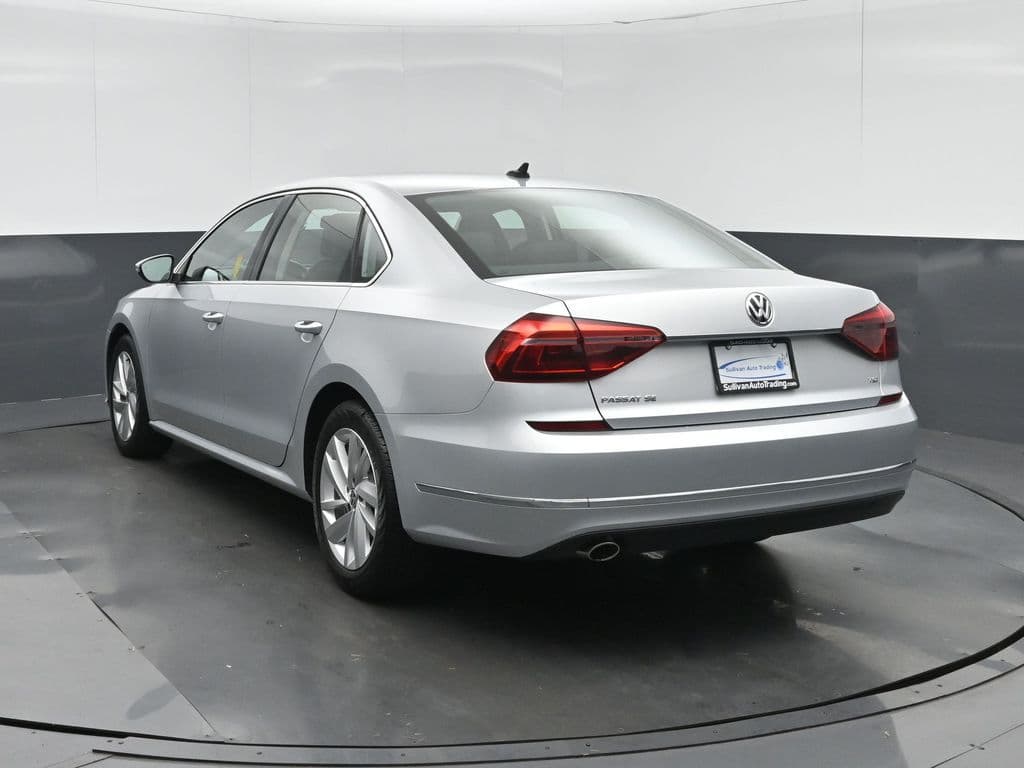 2018 Volkswagen Passat 2.0T SE w/Technology, photo 5 of 59