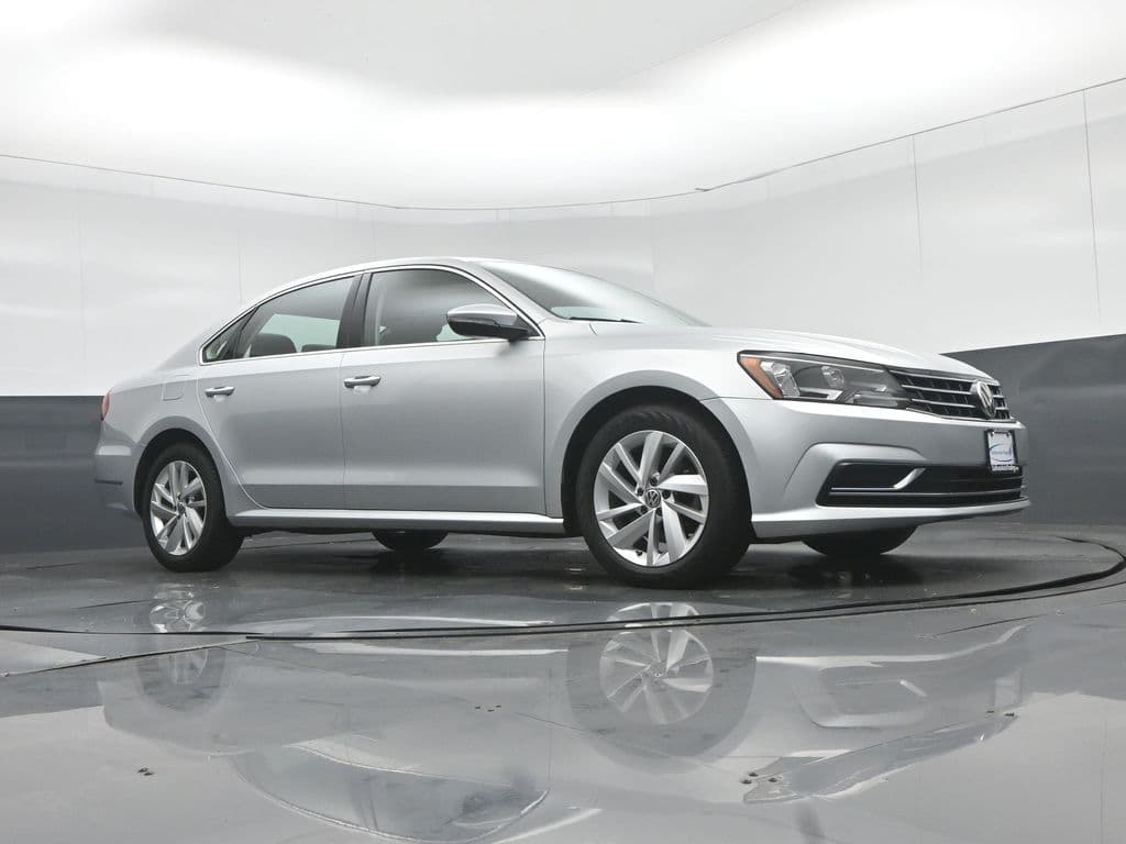 2018 Volkswagen Passat 2.0T SE w/Technology, photo 52 of 59