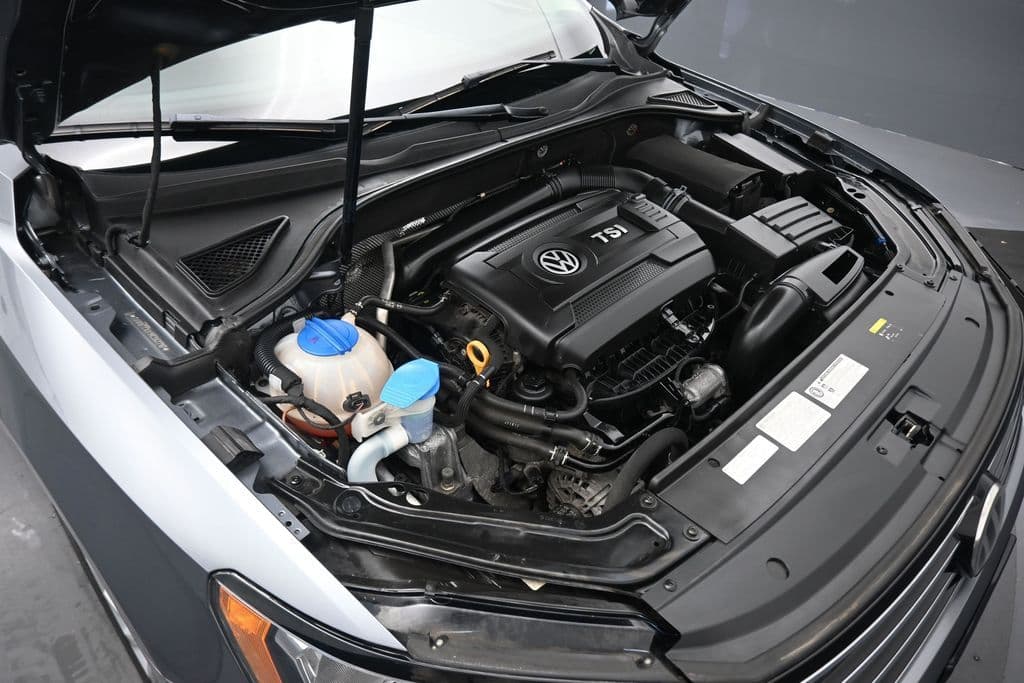 2017 Volkswagen Passat 1.8T SE, photo 44 of 56