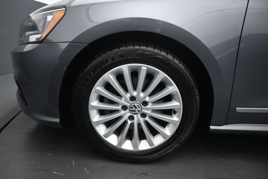 2017 Volkswagen Passat 1.8T SE, photo 47 of 56