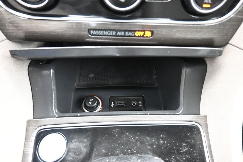 2017 Volkswagen Passat 1.8T SE, photo 21 of 56