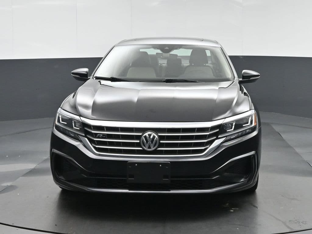 2020 Volkswagen Passat 2.0T R-Line, photo 2 of 62
