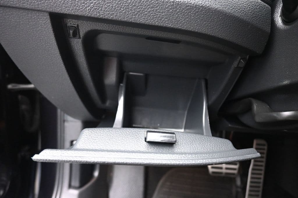 2020 Volkswagen Passat 2.0T R-Line, photo 28 of 62