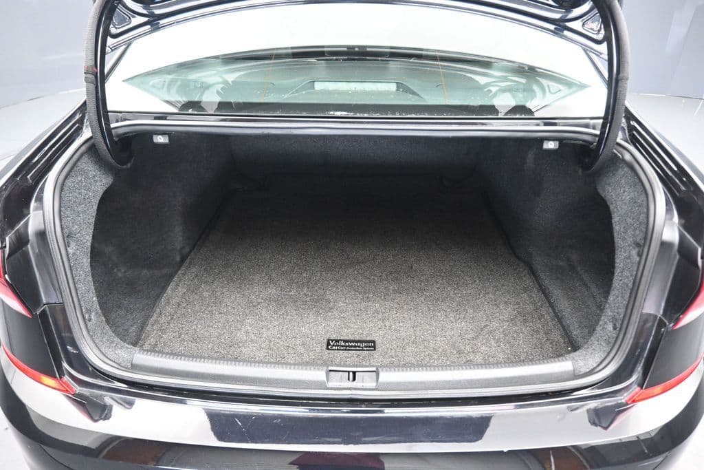 2020 Volkswagen Passat 2.0T R-Line, photo 46 of 62
