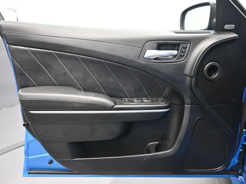 2023 Dodge Charger R/T Scat Pack, photo 9 of 55