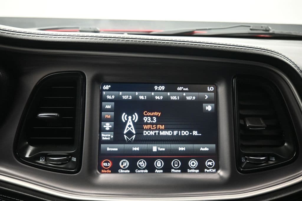 2022 Dodge Challenger R/T, photo 17 of 58