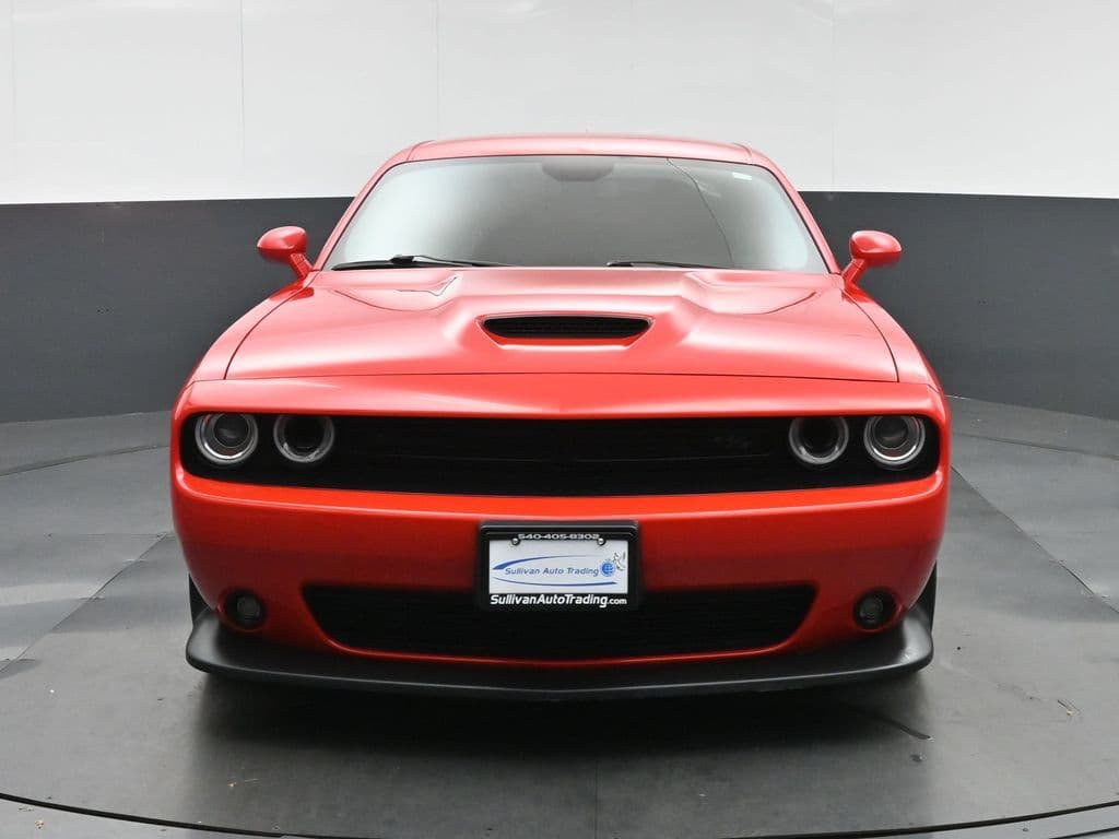 2022 Dodge Challenger R/T, photo 2 of 58