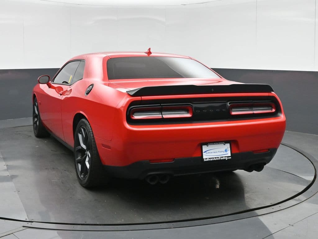 2022 Dodge Challenger R/T, photo 5 of 58