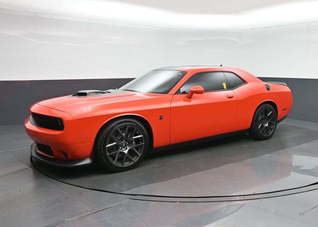 2018 Dodge Challenger R/T, photo 3 of 51
