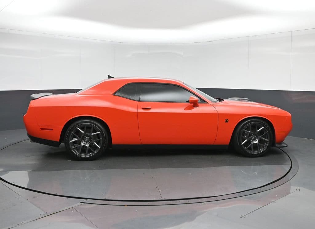 2018 Dodge Challenger R/T, photo 8 of 51