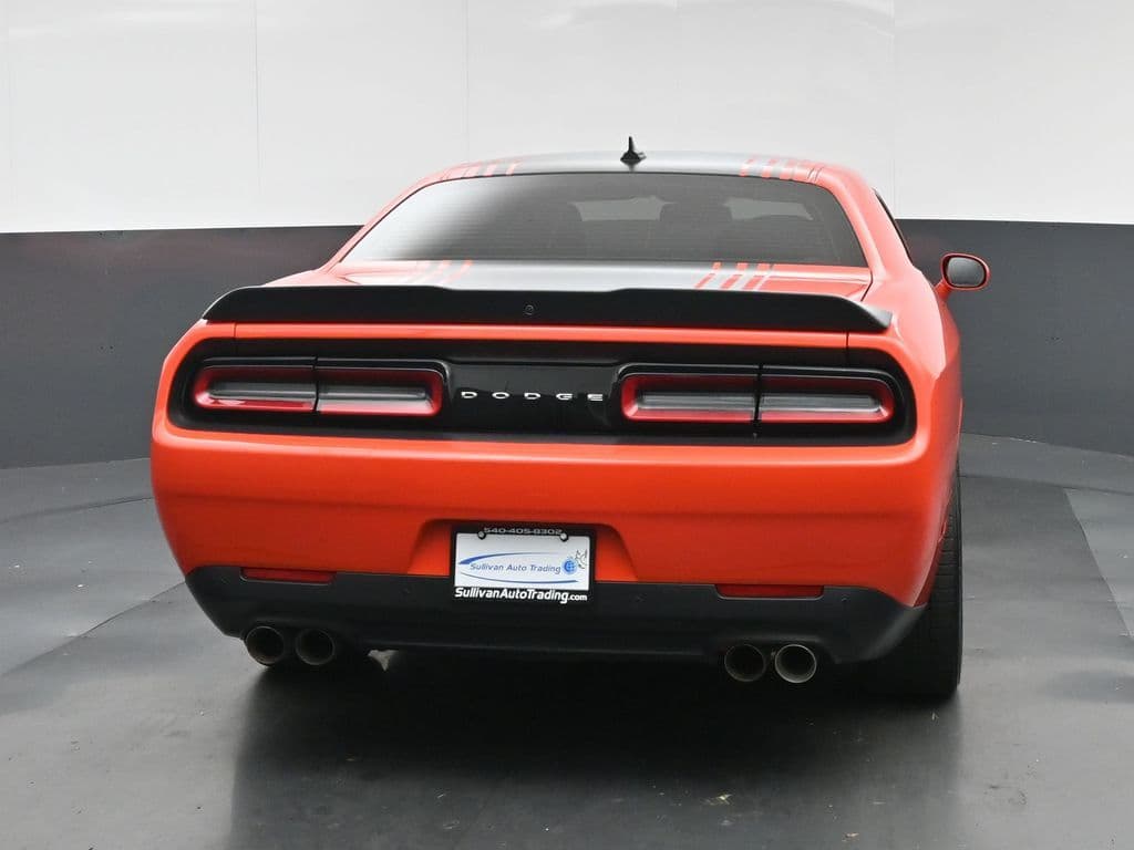 2018 Dodge Challenger R/T, photo 6 of 51