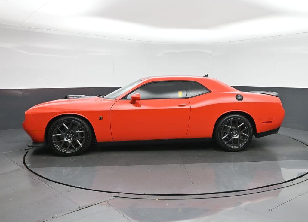 2018 Dodge Challenger R/T, photo 4 of 51