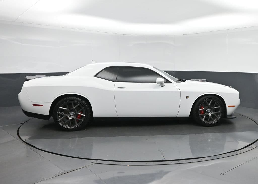 2019 Dodge Challenger R/T Scat Pack, photo 8 of 57