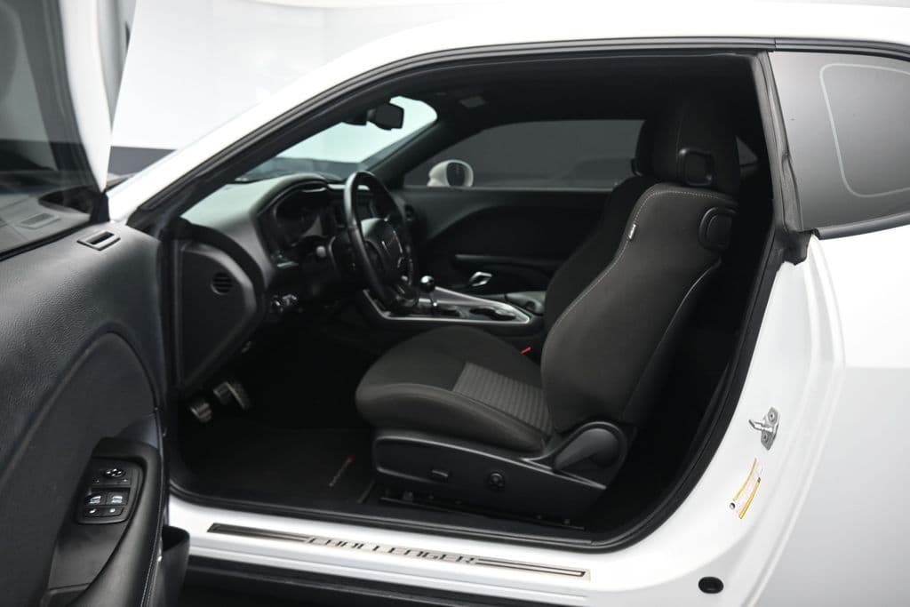 2019 Dodge Challenger R/T Scat Pack, photo 12 of 57