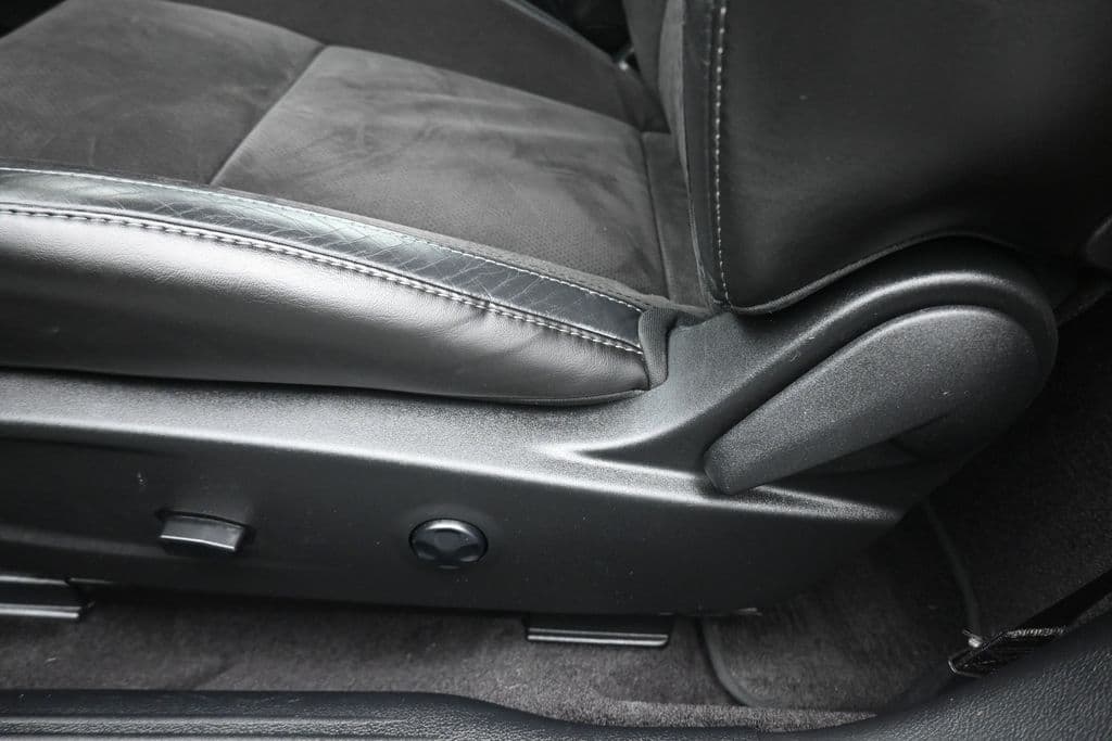 2019 Dodge Challenger GT, photo 13 of 52
