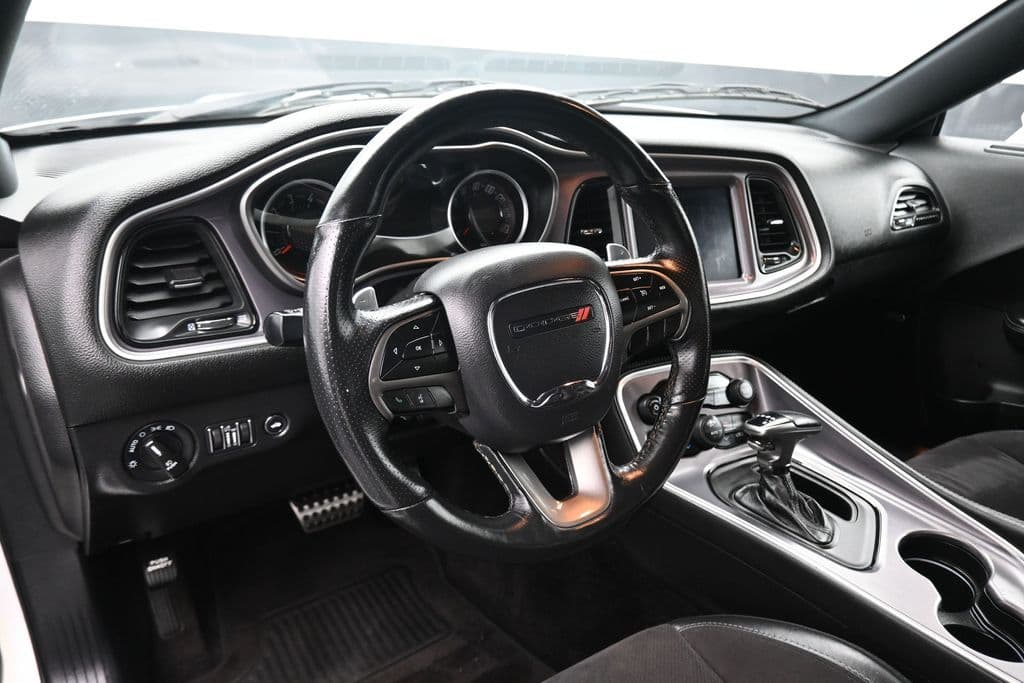 2019 Dodge Challenger GT, photo 14 of 52