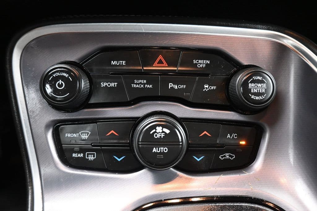 2019 Dodge Challenger GT, photo 20 of 52