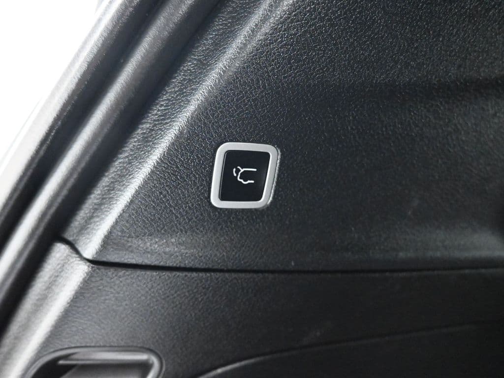2024 Chrysler Pacifica Touring, photo 60 of 75