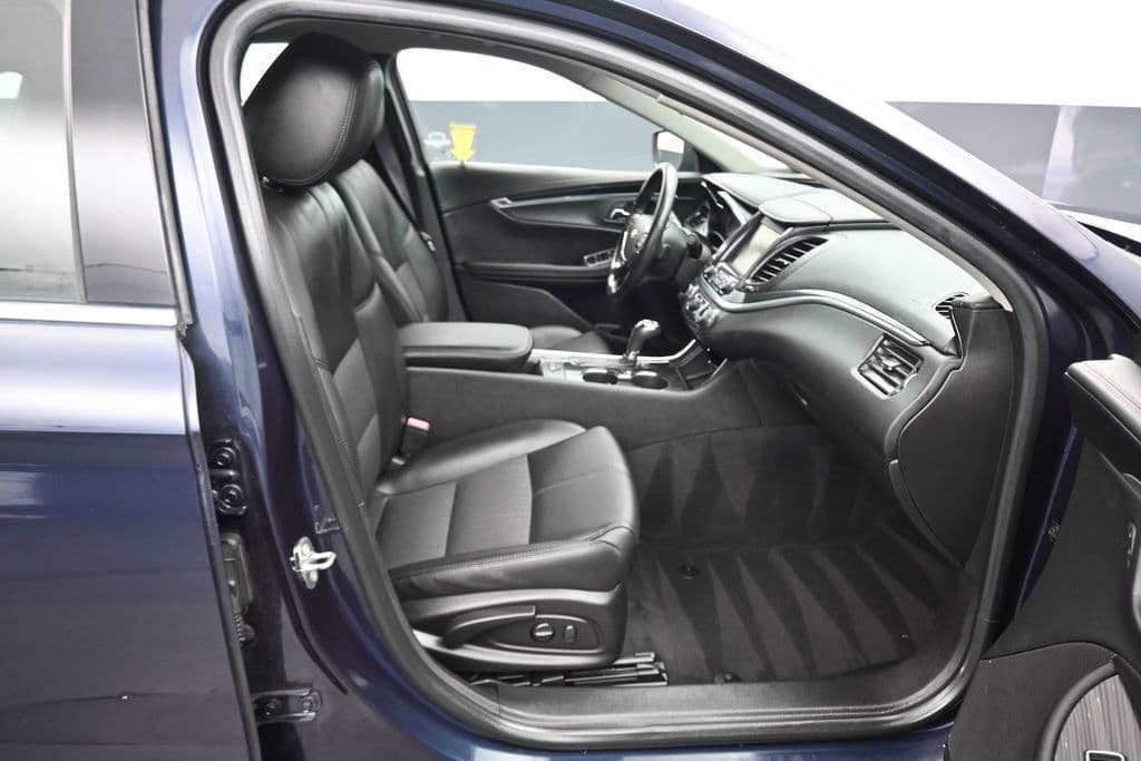 2019 Chevrolet Impala LT, photo 40 of 57