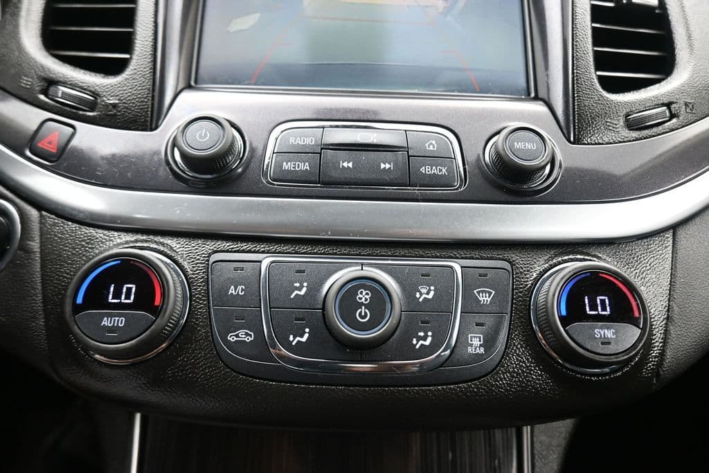 2019 Chevrolet Impala LT, photo 19 of 57