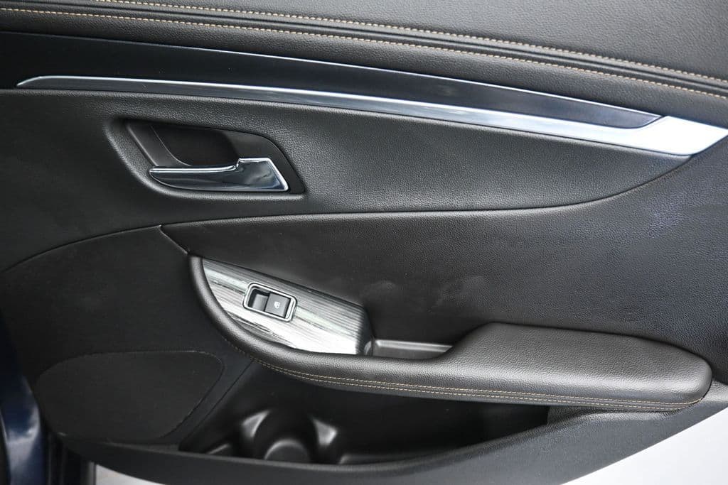 2019 Chevrolet Impala LT, photo 35 of 57