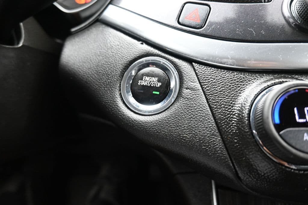 2019 Chevrolet Impala LT, photo 20 of 57
