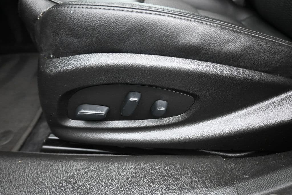 2019 Chevrolet Impala LT, photo 12 of 57