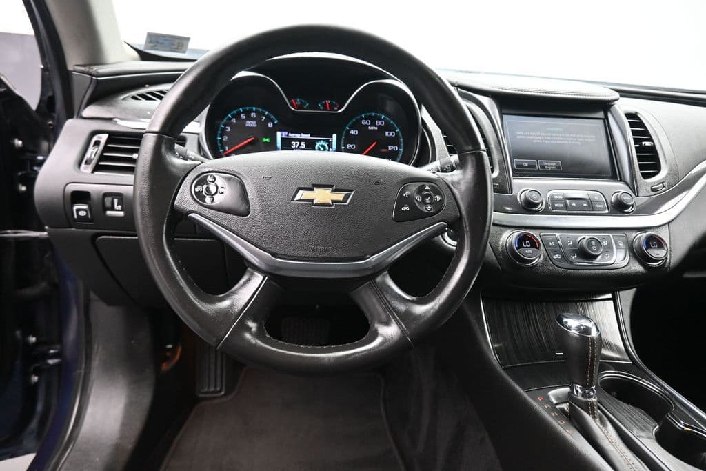 2019 Chevrolet Impala LT, photo 14 of 57