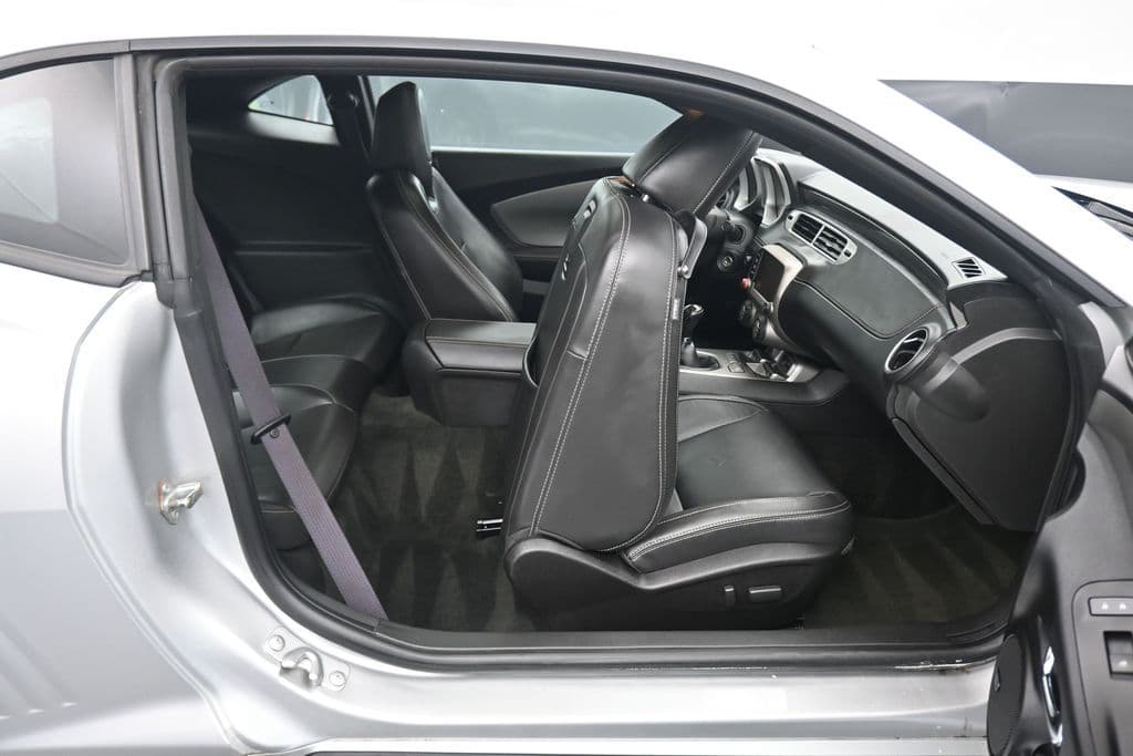 2014 Chevrolet Camaro 2LT, photo 36 of 49