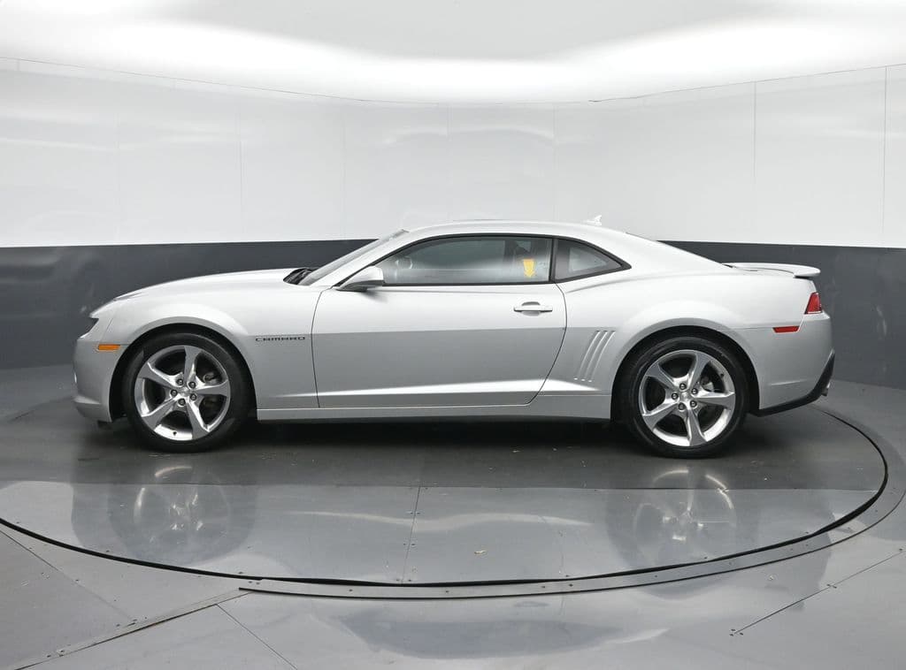 2014 Chevrolet Camaro 2LT, photo 4 of 49