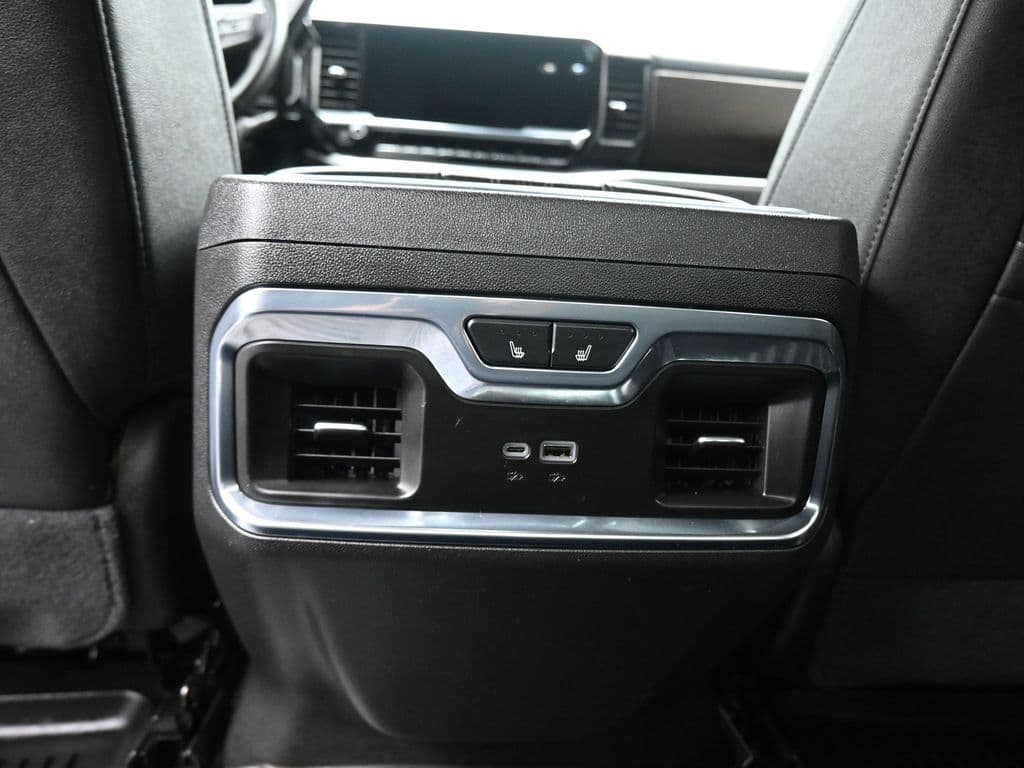 2025 Chevrolet Silverado 2500HD High Country, photo 43 of 72