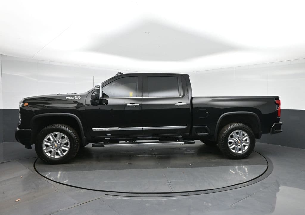 2025 Chevrolet Silverado 2500HD High Country, photo 4 of 72