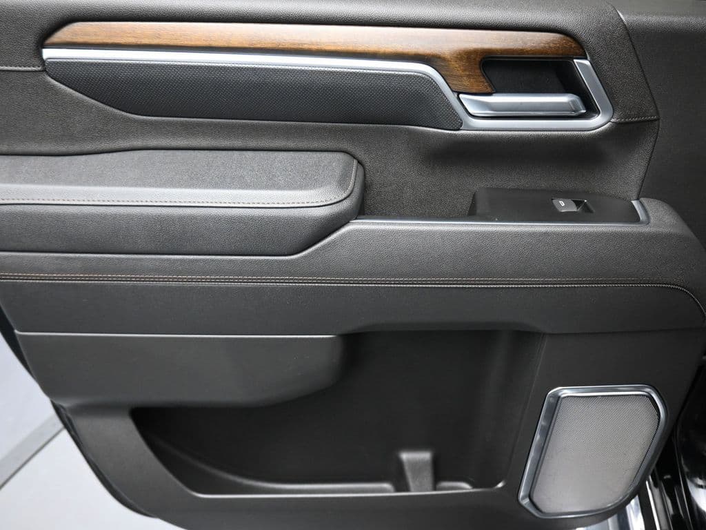 2025 Chevrolet Silverado 2500HD High Country, photo 38 of 72