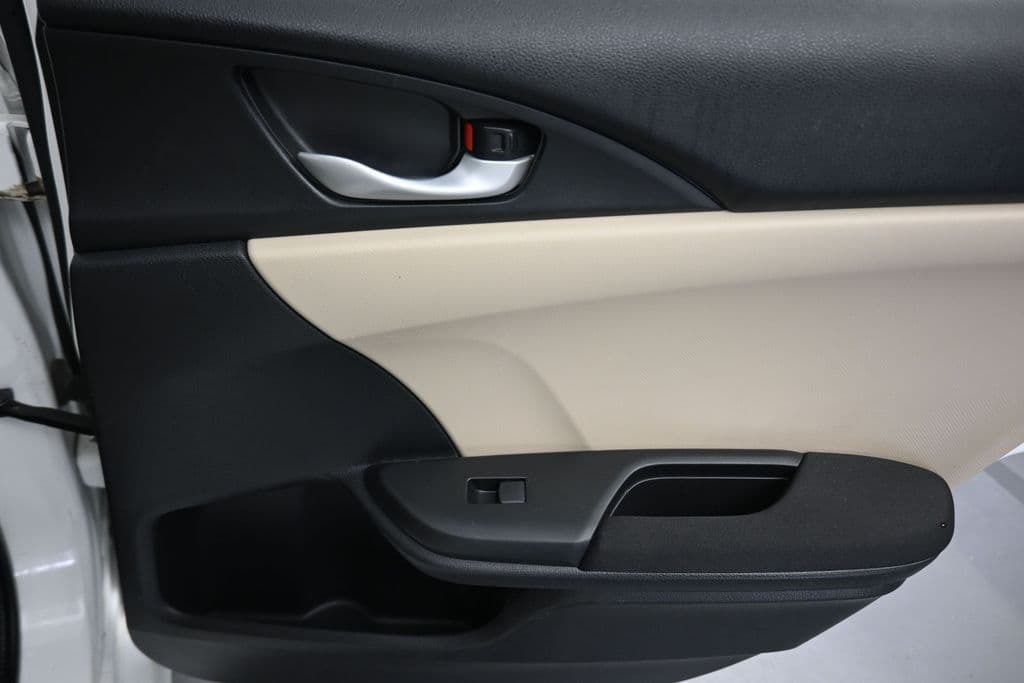 2016 Honda Civic EX-T, photo 36 of 60