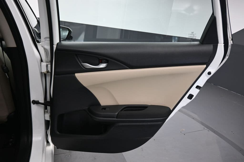 2016 Honda Civic EX-T, photo 35 of 60