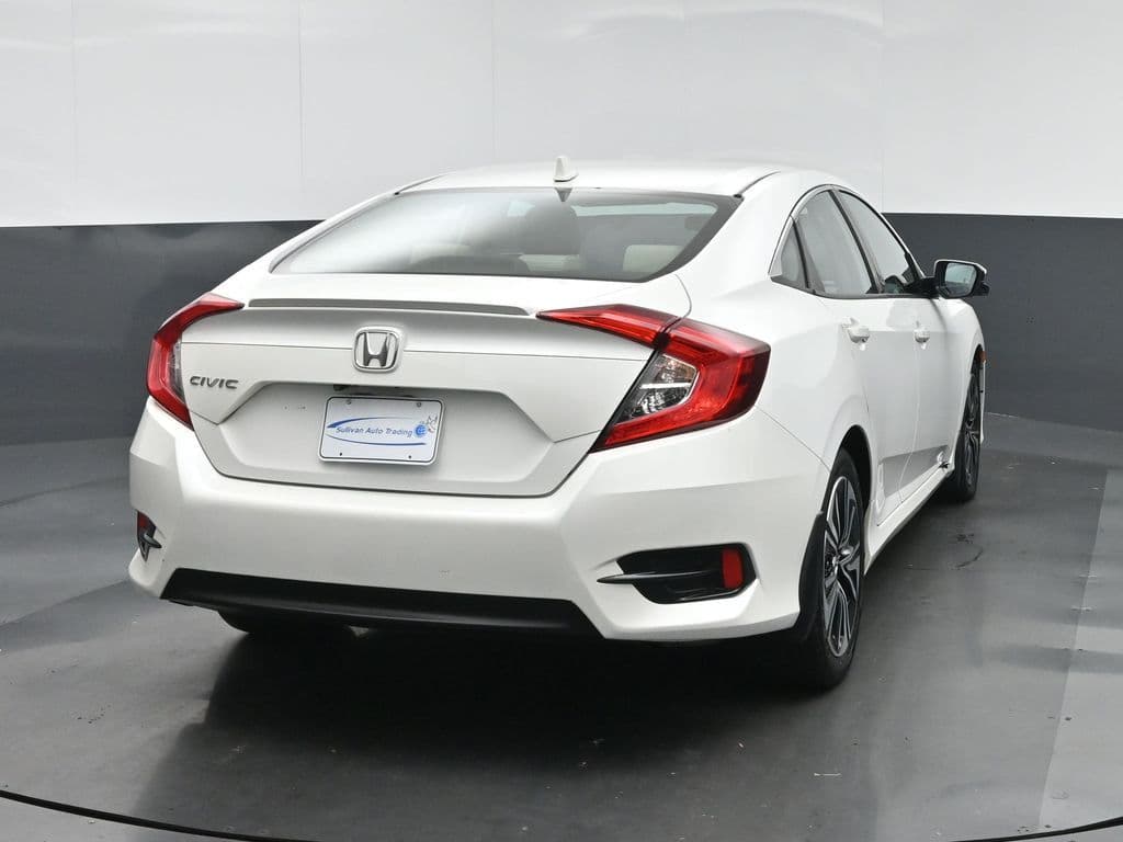 2016 Honda Civic EX-T, photo 6 of 60