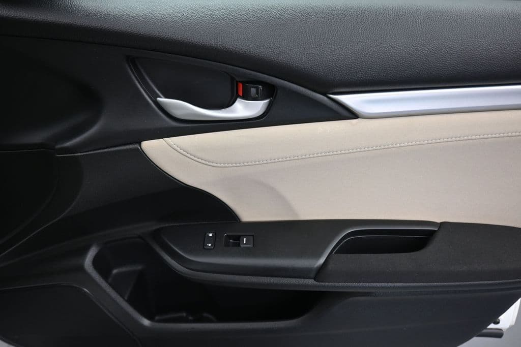 2016 Honda Civic EX-T, photo 41 of 60