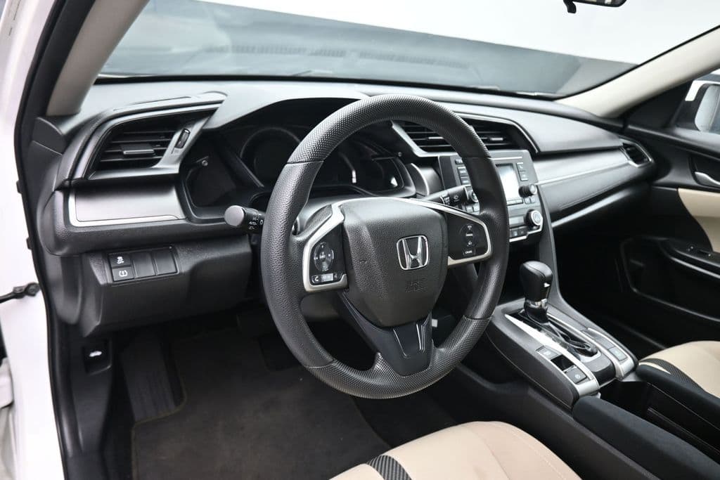 2018 Honda Civic LX, photo 14 of 55