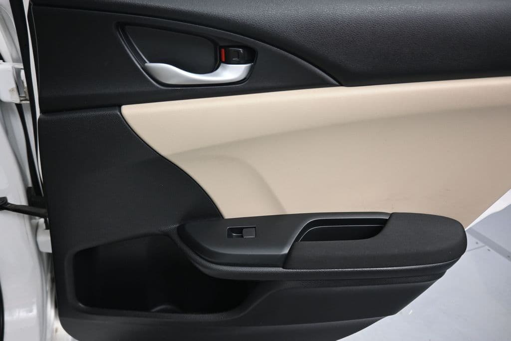 2018 Honda Civic LX, photo 33 of 55