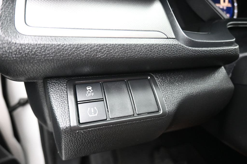 2018 Honda Civic LX, photo 26 of 55