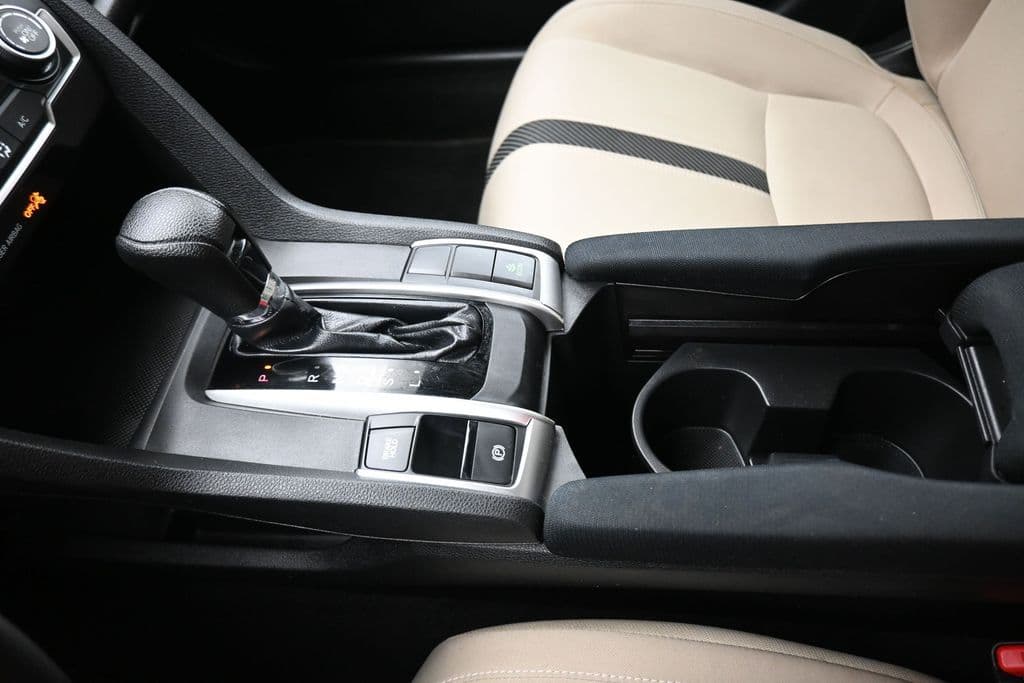 2018 Honda Civic LX, photo 22 of 55