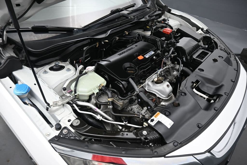 2018 Honda Civic LX, photo 43 of 55