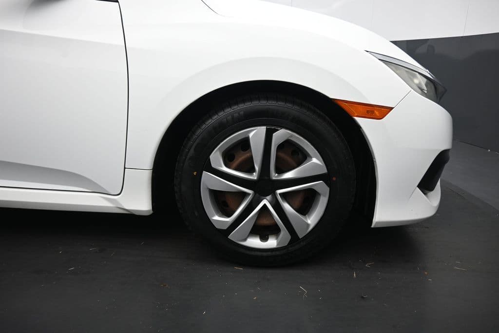 2018 Honda Civic LX, photo 46 of 55