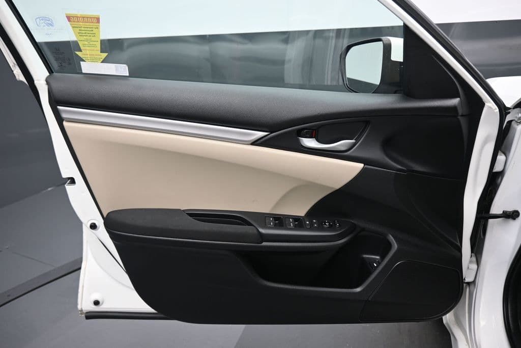 2018 Honda Civic LX, photo 9 of 55